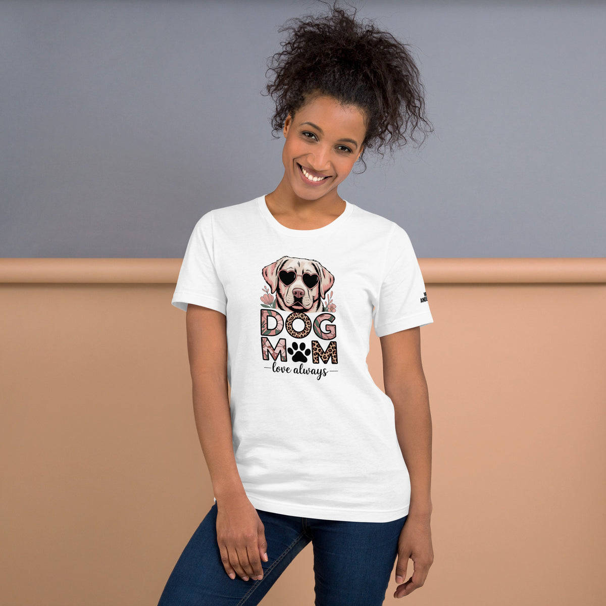 Premium Dog Mom T-Shirt – Exclusive Mr Anderson™ Design