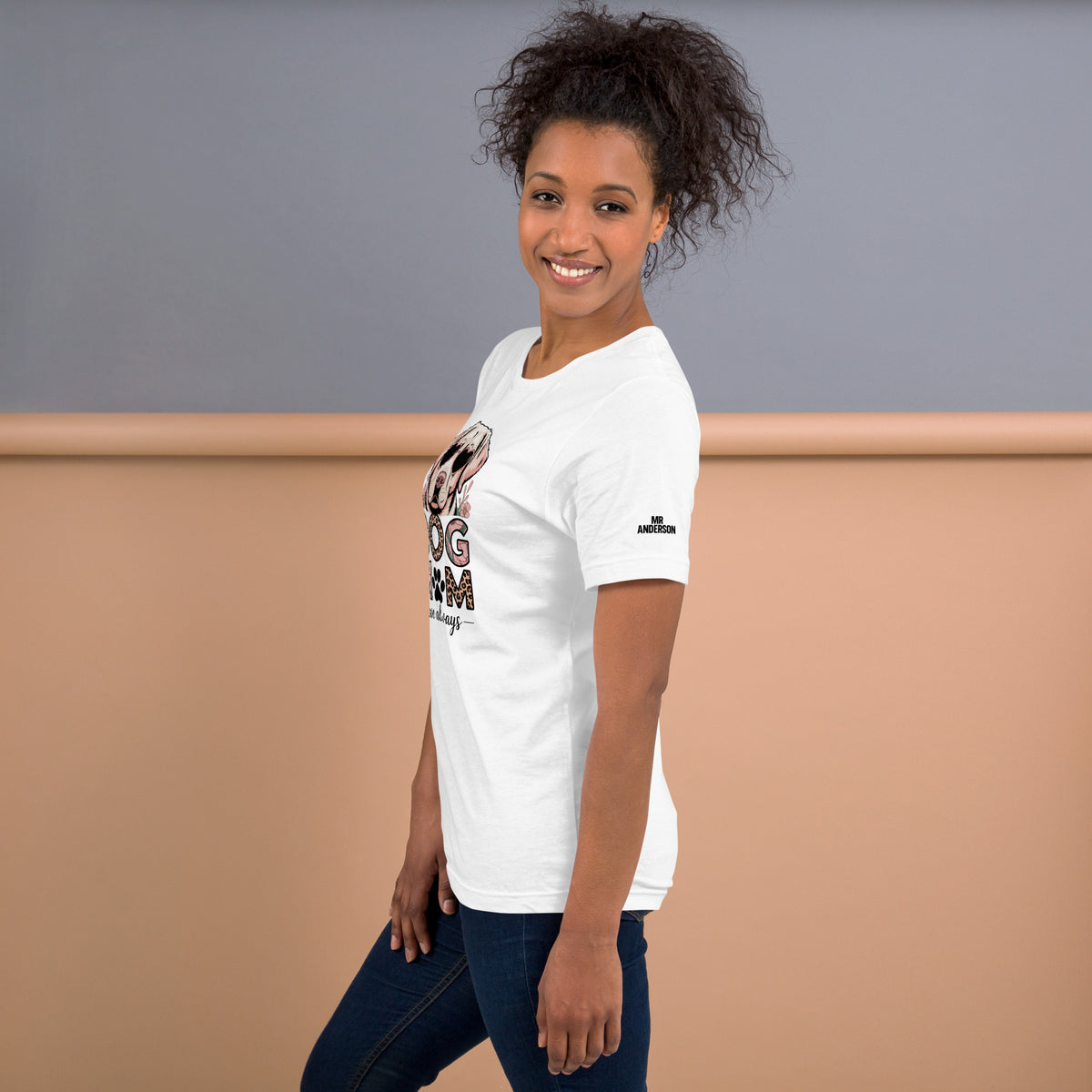 Premium Dog Mom T-Shirt – Exclusive Mr Anderson™ Design